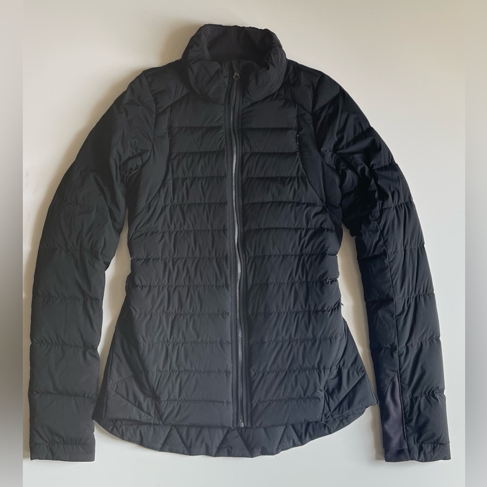 ⭐️Host Picks⭐️ Lululemon Fluffed Up Jacket